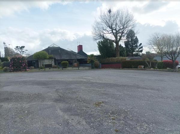 SECTEUR CHATEAUNEUF - MURS COMMERCAUX 300 M² , activité Restaurant