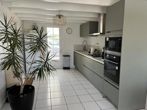 Achat - Maison Luçon 85400 5 pièces 106 m 2 900 m 2