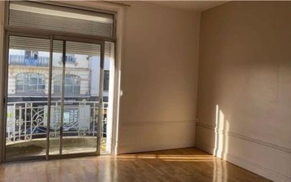 Maison à vendre    6 pièces •  Saint-Quentin