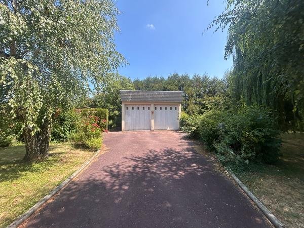 Maison 6 pièces – 159 m² environ à Betton (ref : 41180)