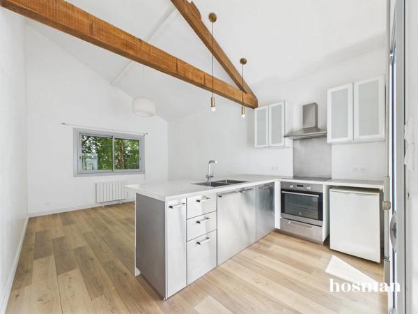 3 pièces Duplex avec patio intérieur - Rue Des Fauvettes, Bordeaux