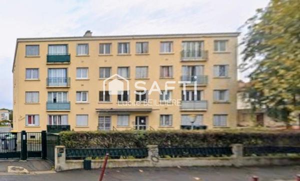 Appartement F2 de 45m2 avec place de parking privative et cave.
