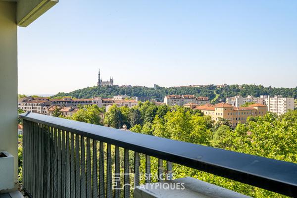 Appartement à rénover avec terrasses et ascenseur privatif