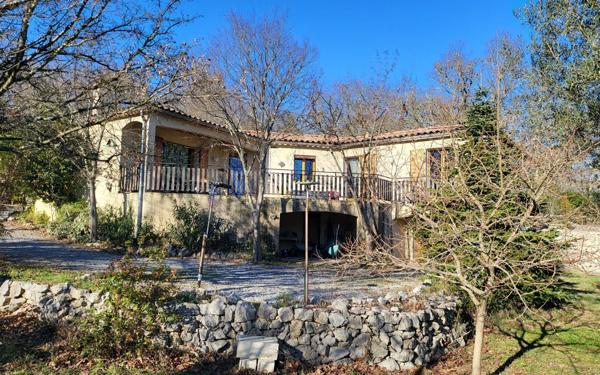 Maison à vendre    4 pièces •  Saint-Alban-Auriolles