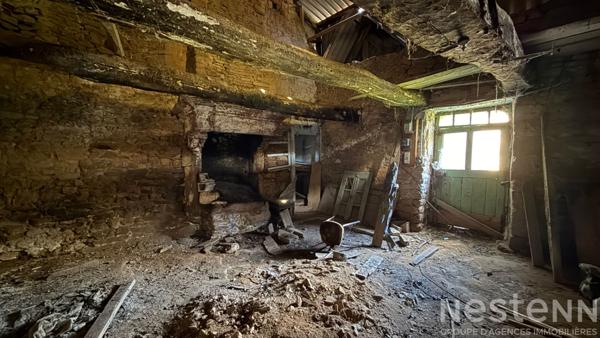 Bâtisse en pierre à rénover Plumergat