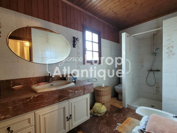 Maison de plain pied de 115m² env - au calme - A proximité du centre LES MATHES