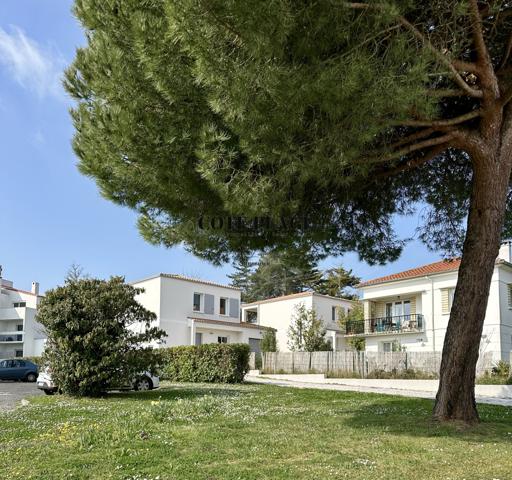 Saint-Georges-de-Didonne (17110) VILLA NEUVE (lot 2 ) 4 CHAMBRES GARAGE TERRASSES AU PRIX DE 595 000 € HAI