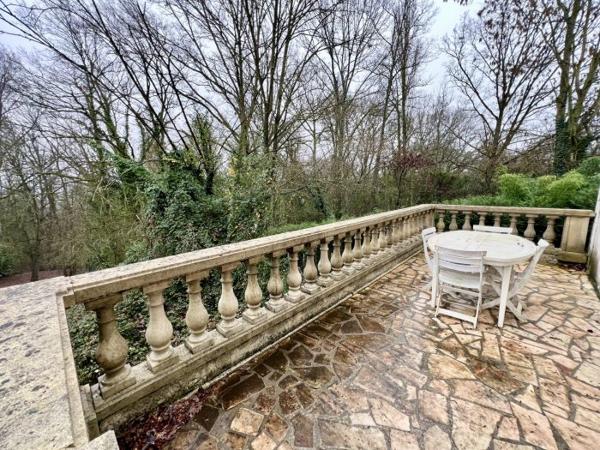 Maison bourgeoise Lesches 200 m²