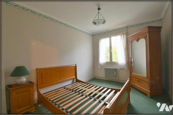 MAISON 5 CHAMBRES LE RHEU CENTRE JARDIN  GARAGE