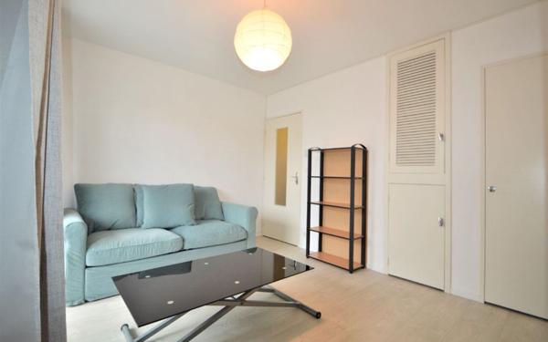 Appartement à louer    1 pièce •  Pau