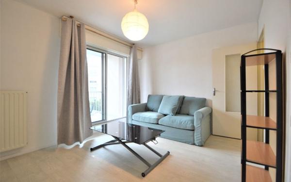 Appartement à louer    1 pièce •  Pau