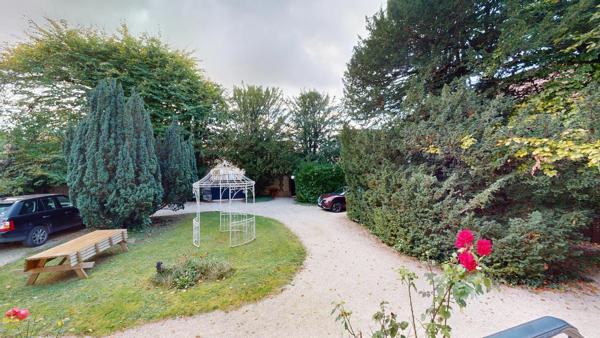 Maison de Maître avec son Authenticité Préservée