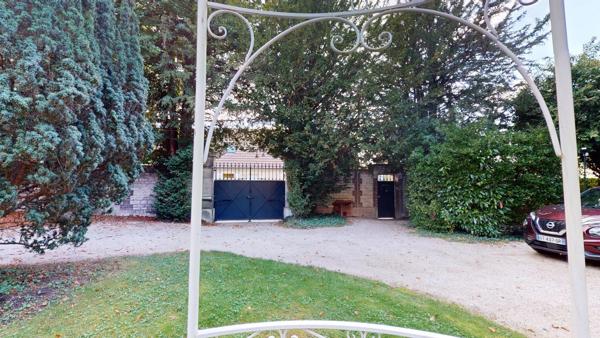 Maison de Maître avec son Authenticité Préservée