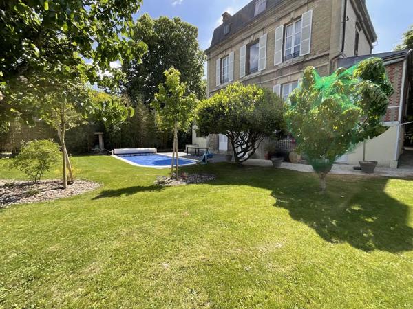 Maison de Maître avec son Authenticité Préservée