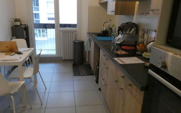 Appartement à louer    3 pièces • 60,69 m2 Saint-Genis-Laval