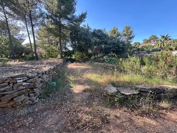 La cadière-d'Azur  - Maison de charme sur 1 636 m² de terrain - Un véritable havre de paix