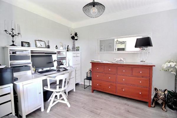 En exclusivité - Appartement T4 de 74 m² avec deux balcons à vendre - Marseille 10?
