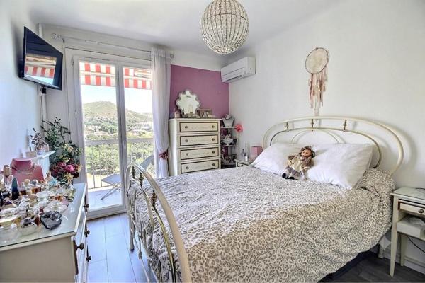En exclusivité - Appartement T4 de 74 m² avec deux balcons à vendre - Marseille 10?