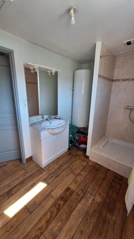 Appartement à louer meublé à Elven centre