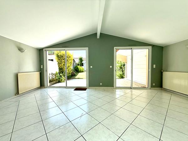 33560 CARBON BLANC - Maison 140 m² à vendre au centre de CARBON-BLANCavec 4 chambres