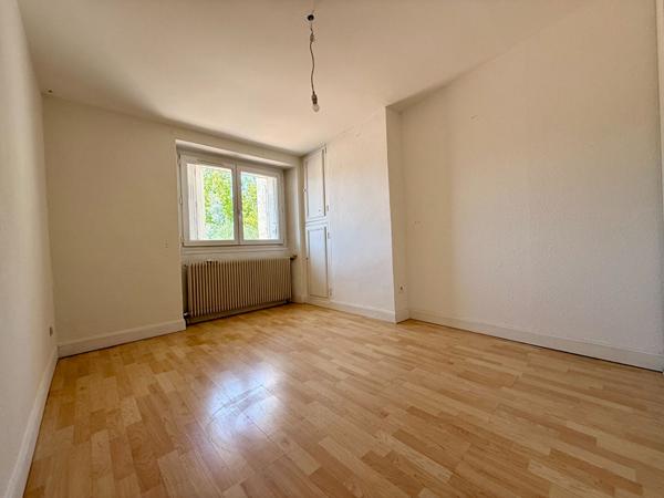 33560 CARBON BLANC - Maison 140 m² à vendre au centre de CARBON-BLANCavec 4 chambres