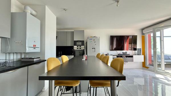 Appartement Corbeil Essonnes 4 pièce(s) 86,74m2 - Terrasse - Parking