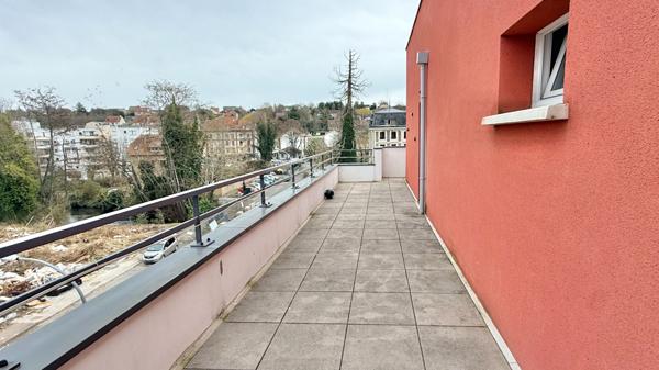 Appartement Corbeil Essonnes 4 pièce(s) 86,74m2 - Terrasse - Parking