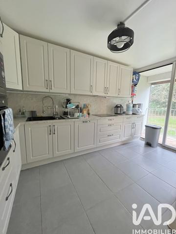 Appartement à vendre 3 pièces 64 m² Boussy-Saint-Antoine