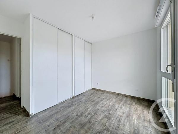 Maison à vendre  5 pièces - 83 m 2   CHASSE SUR RHONE  - 38