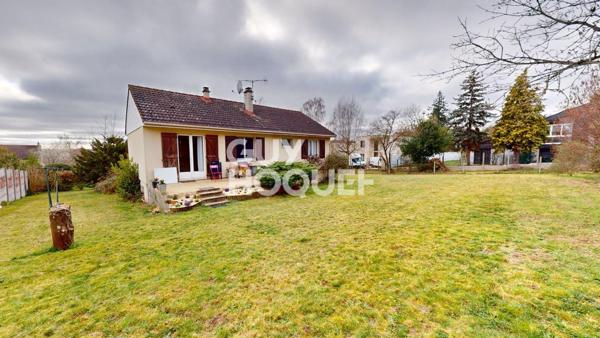Plain-pied lumineux avec sous-sol total sur 845 m² de terrain – DPE B