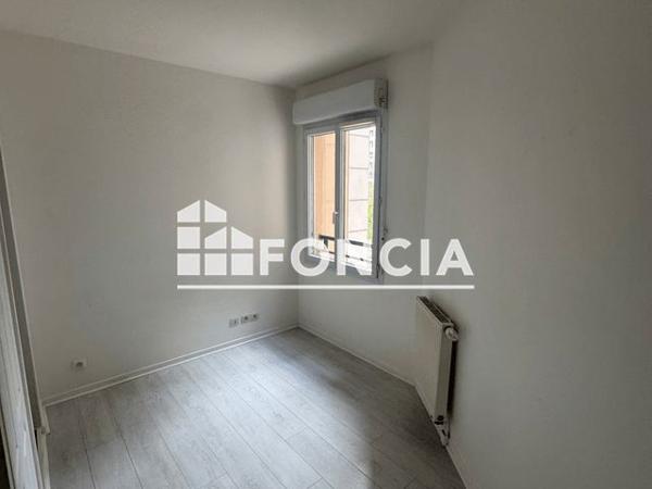 Location Appartement 2 pièces 39.5 m² - 147 RUE DES FAUVELLES Courbevoie 92400