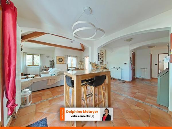 Splendide Villa Provençale de 131 m² à Brignoles, Volumes "Cathédrale" & Prestations Haut de Gamme