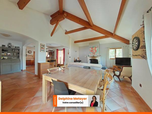 Splendide Villa Provençale de 131 m² à Brignoles, Volumes "Cathédrale" & Prestations Haut de Gamme