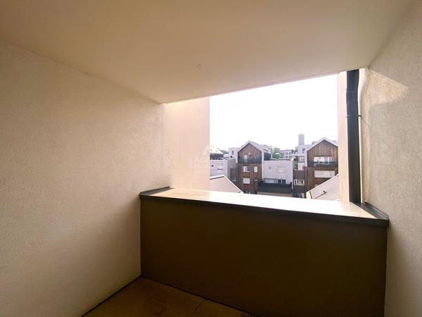 Appartement Non meublé - Nanterre 4 pièce(s) 104 m2 Loyer 2 220 €/mois charges comprises **  - Référence  15520