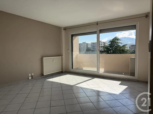 Appartement T4 à vendre  3 pièces - 86,96 m 2   ECHIROLLES  - 38