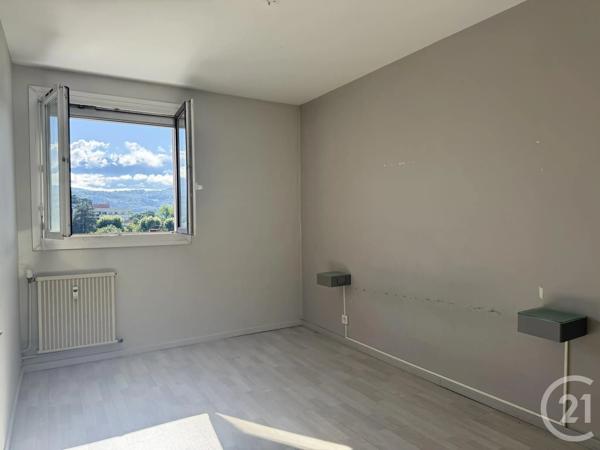 Appartement T4 à vendre  3 pièces - 86,96 m 2   ECHIROLLES  - 38