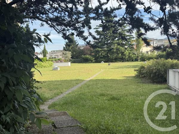 Appartement T4 à vendre  3 pièces - 86,96 m 2   ECHIROLLES  - 38