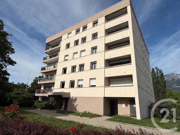 Appartement T4 à vendre  3 pièces - 86,96 m 2   ECHIROLLES  - 38