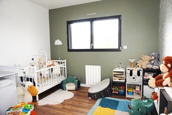 TRES BELLE MAISON CONTEMPORAINE ET ATYPIQUE