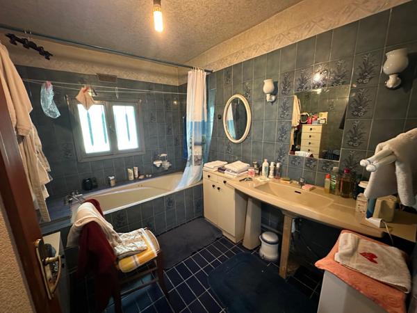 Vente à terme : maison normande au charme authentique