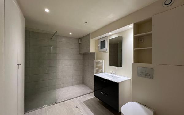 Maison à vendre    5 pièces • 92,38 m2 Ormesson-sur-Marne