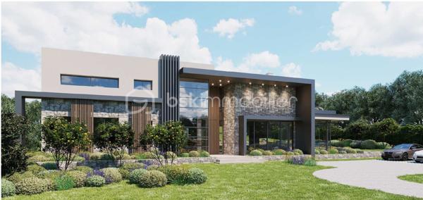 Terrain de 4 270 m²