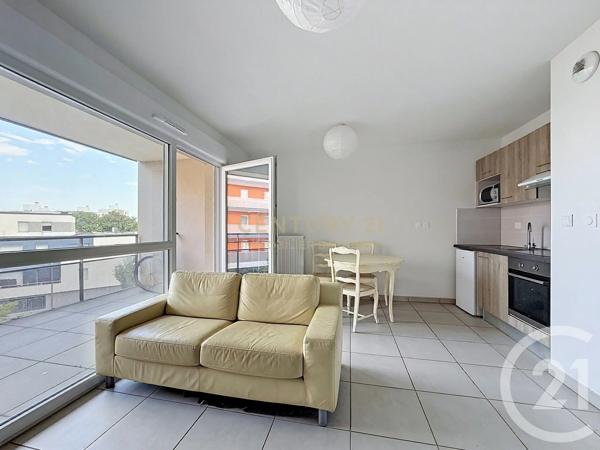 Appartement T2 à vendre  2 pièces - 41,70 m 2   LA VERPILLIERE  - 38