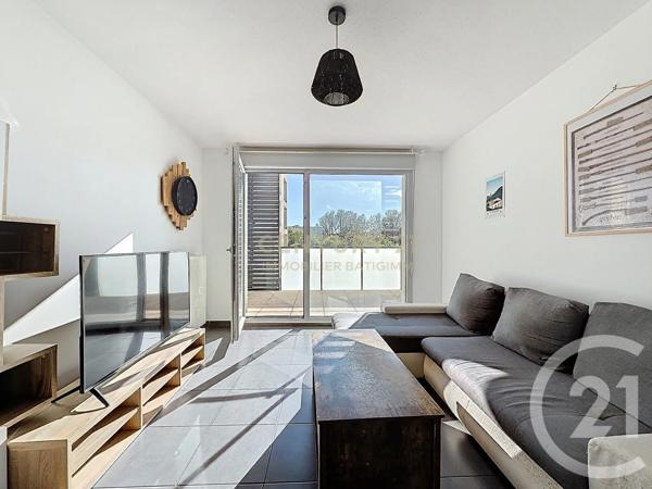 Appartement T2 à vendre  2 pièces - 41,70 m 2   LA VERPILLIERE  - 38