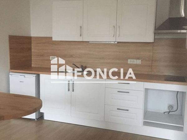 Location Appartement 2 pièces 39 m² - 19 RUE MATHIEU LALANNE Pau 64000