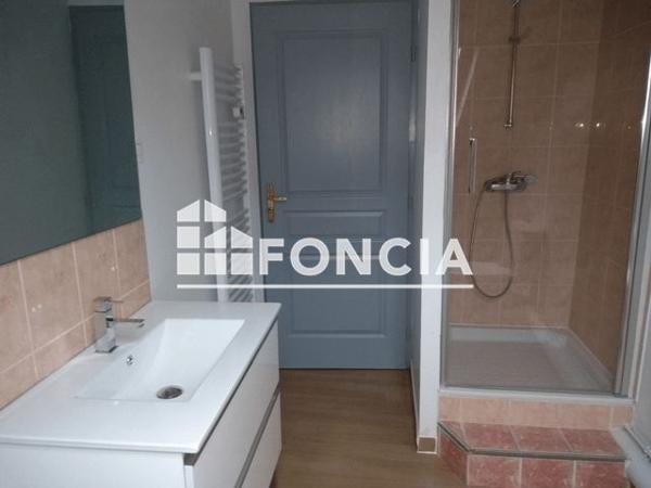 Location Appartement 2 pièces 39 m² - 19 RUE MATHIEU LALANNE Pau 64000