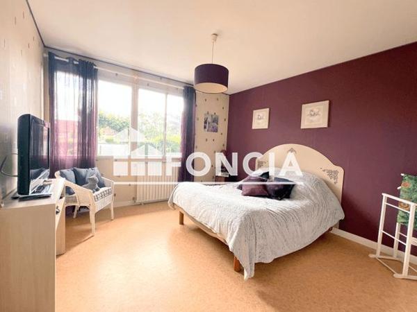 À vendre Maison 5 pièces 81.91 m² - Abondant 28410