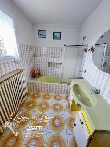 BELLE MAISON FAMILIALE OU PROJET DE GITES