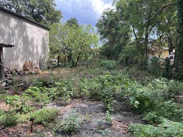 Terrain 152 600 € Salles 741 m² DPE