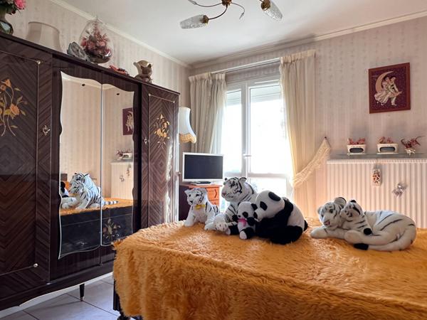 Appartement 4 pièce(s) 89.69 m2 Royan